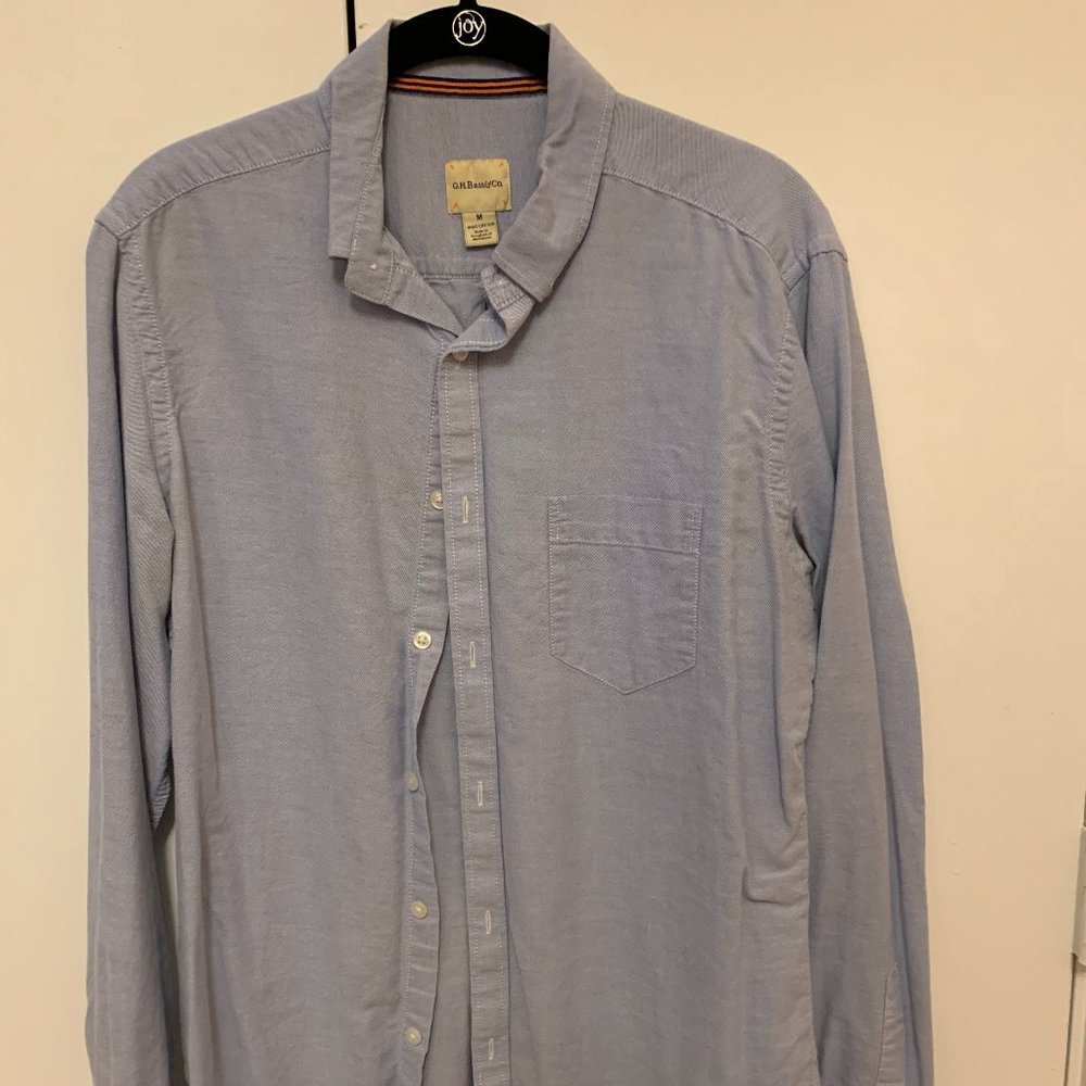 Bass Light Blue Button Down (Size Medium)